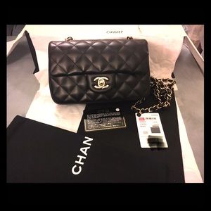 **SOLD**💯 % authentic Chanel mini rectangular